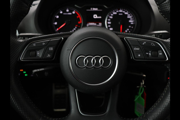 Audi A3 1.5 TFSI Sport S Line Edition | Stoelverwarming | Massage | Full LED | Half leder | Navigatie | Sportstoelen | Climate control