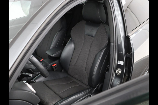 Audi A3 1.5 TFSI Sport S Line Edition | Stoelverwarming | Massage | Full LED | Half leder | Navigatie | Sportstoelen | Climate control