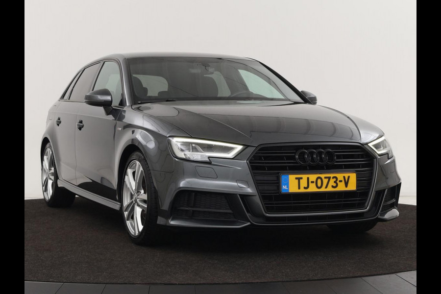 Audi A3 1.5 TFSI Sport S Line Edition | Stoelverwarming | Massage | Full LED | Half leder | Navigatie | Sportstoelen | Climate control