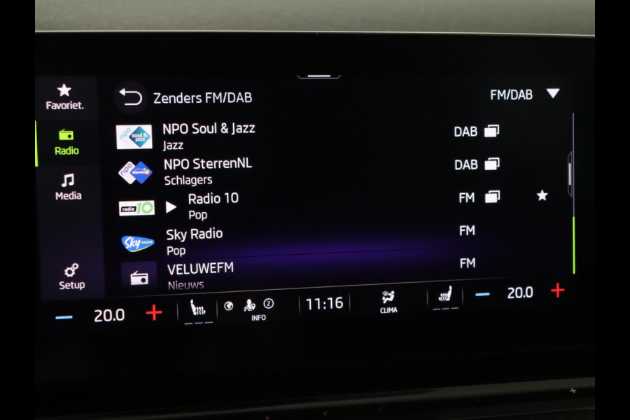 Škoda Octavia 1.4 TSI RS iV PHEV Business | Panoramadak | Leder/Alcantara | Adaptive cruise | Massage | Camera | Side Assist | Matrix LED | Carplay | Memory | Navigatie