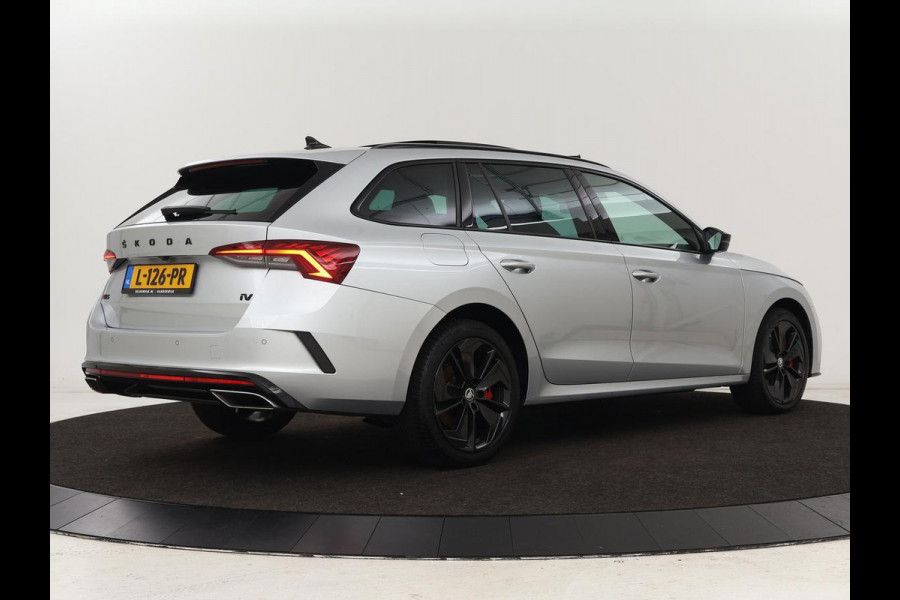 Škoda Octavia 1.4 TSI RS iV PHEV Business | Panoramadak | Leder/Alcantara | Adaptive cruise | Massage | Camera | Side Assist | Matrix LED | Carplay | Memory | Navigatie