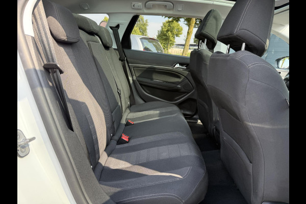 Peugeot 308 SW 1.2 PureTech Allure Navi,Pano,131pk,Trekhaak,Camera,Clima,Cruise,PDC V+A,6 bak,N.A.P,Lm velgen,Apk tot 04-2026
