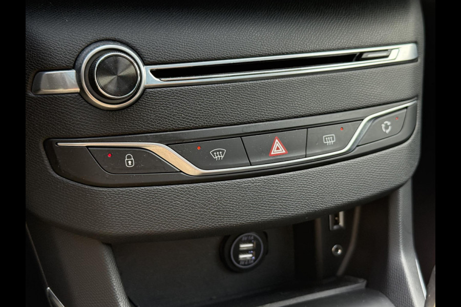 Peugeot 308 SW 1.2 PureTech Allure Navi,Pano,131pk,Trekhaak,Camera,Clima,Cruise,PDC V+A,6 bak,N.A.P,Lm velgen,Apk tot 04-2026