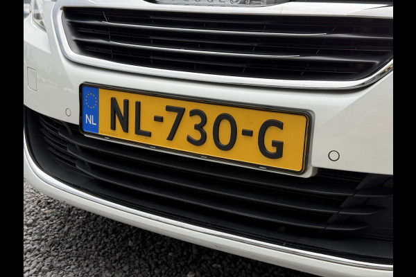 Peugeot 308 SW 1.2 PureTech Allure Navi,Pano,131pk,Trekhaak,Camera,Clima,Cruise,PDC V+A,6 bak,N.A.P,Lm velgen,Apk tot 04-2026