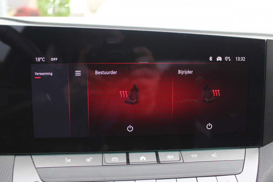 Opel Astra Sports Tourer 1.6 Hybrid Ultimate | Panoramadak | Trekhaak | Memory | Head-Up | HiFi