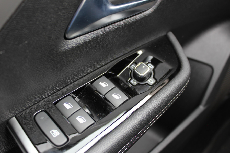 Opel Astra Sports Tourer 1.6 Hybrid Ultimate | Panoramadak | Trekhaak | Memory | Head-Up | HiFi