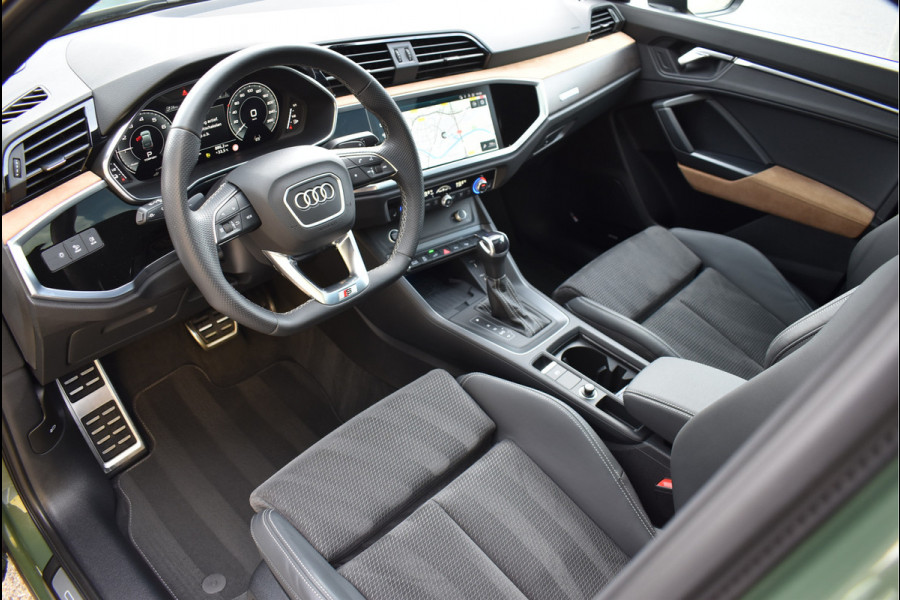 Audi Q3 Sportback 45 TFSI e S-Line Black Ed Uniek District Groen Metallic Pano Memory Navi 360 Camera Leder Trekhaak 20 Inch