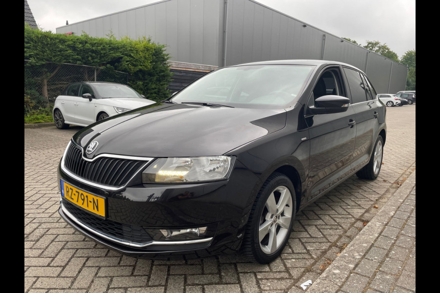 Škoda Rapid Spaceback 1.0 TSI Greentech Clever / Navigatie / Stoelverwarming