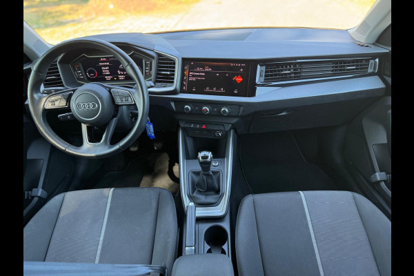 Audi A1 Sportback 25 TFSI Pro Line, navigatie,parkeersensoren, digitaal dash,1 e eigenaar,Nederlandse auto met nationale auto pas