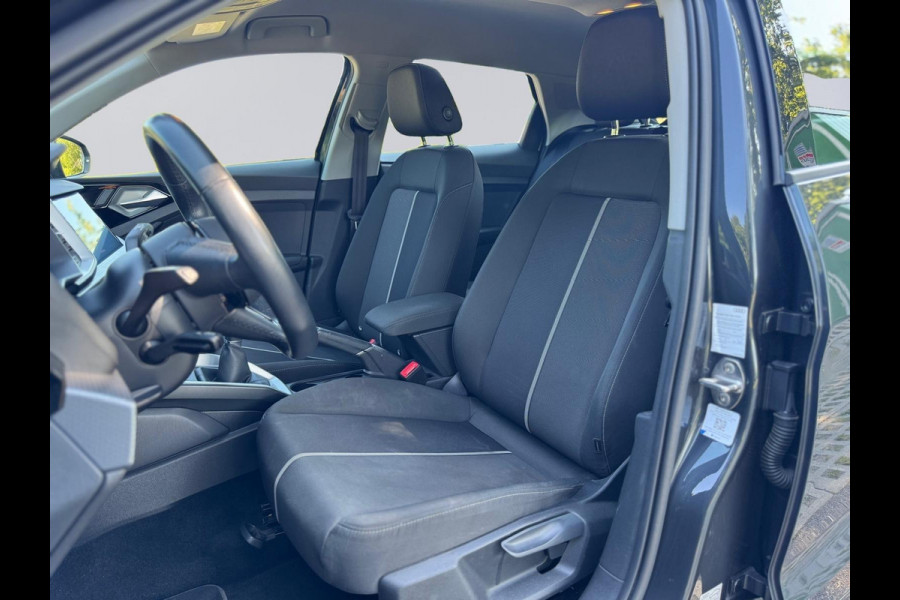 Audi A1 Sportback 25 TFSI Pro Line, navigatie,parkeersensoren, digitaal dash,1 e eigenaar,Nederlandse auto met nationale auto pas