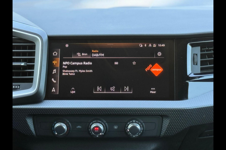 Audi A1 Sportback 25 TFSI Pro Line, navigatie,parkeersensoren, digitaal dash,1 e eigenaar,Nederlandse auto met nationale auto pas