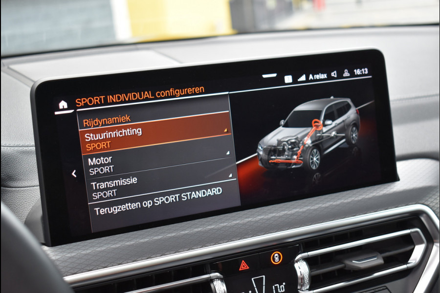 BMW X3 xDrive30e M-Sport 292 Pk Pano Trekhaak Shadow Line Navi Camera Laser 20 Inch