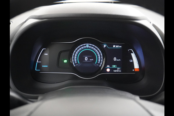 Hyundai Kona EV 64kWh 204pk 3 Fase Leder Apple Carplay Android Auto Head-Up display Navi Camera Standkachel Adaptive Cruise/Stop&Go Zelfsture Pdc Elektr.Stoelen+Verwarmd+Ventilatie-koeling