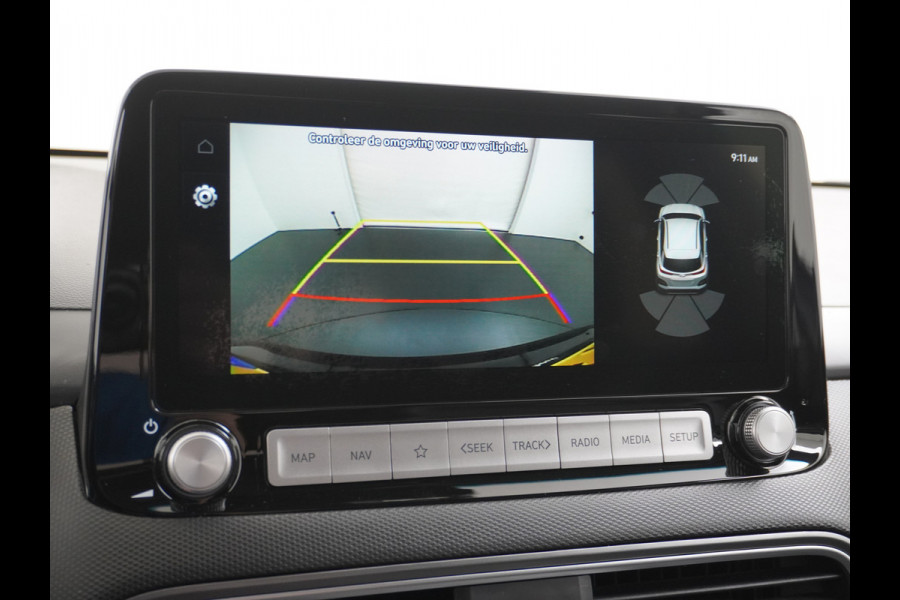Hyundai Kona EV 64kWh 204pk 3 Fase Leder Apple Carplay Android Auto Head-Up display Navi Camera Standkachel Adaptive Cruise/Stop&Go Zelfsture Pdc Elektr.Stoelen+Verwarmd+Ventilatie-koeling
