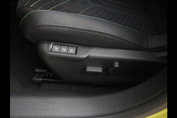 Peugeot e-208 EV GT 51 kWh | Long range | Stoelverwarming & Massage | Navigatie | Adaptieve Cruise Control |
