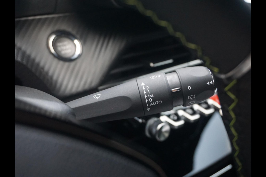 Peugeot e-208 EV GT 51 kWh | Long range | Stoelverwarming & Massage | Navigatie | Adaptieve Cruise Control |