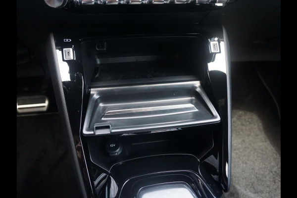 Peugeot e-208 EV GT 51 kWh | Long range | Stoelverwarming & Massage | Navigatie | Adaptieve Cruise Control |
