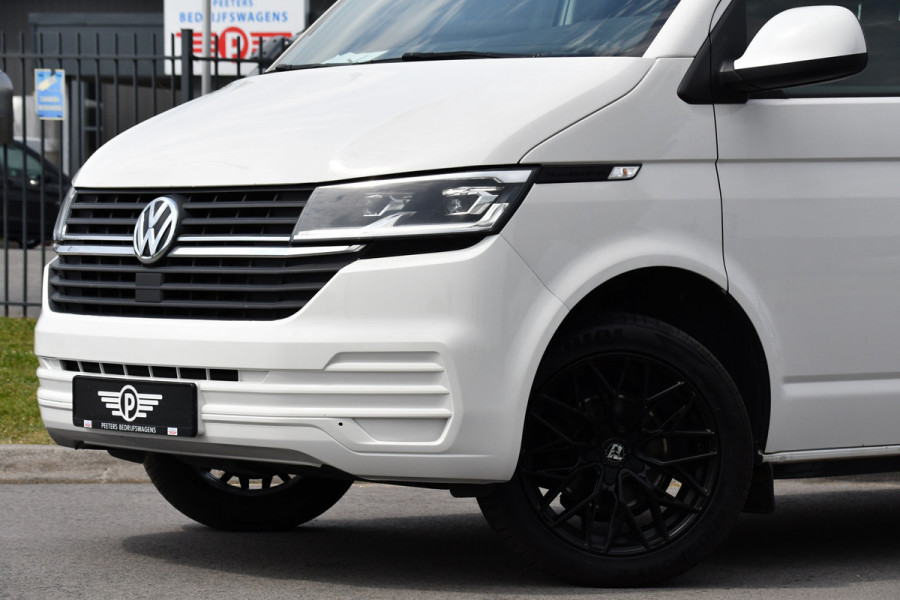 Volkswagen Transporter 2.0 TDI L2H1 30 PB Edition Cruise, Carplay, 150PK, Automaat, Sensoren, LED, PDC, 2 x Schuifdeur, Trekhaak, UNIEK!