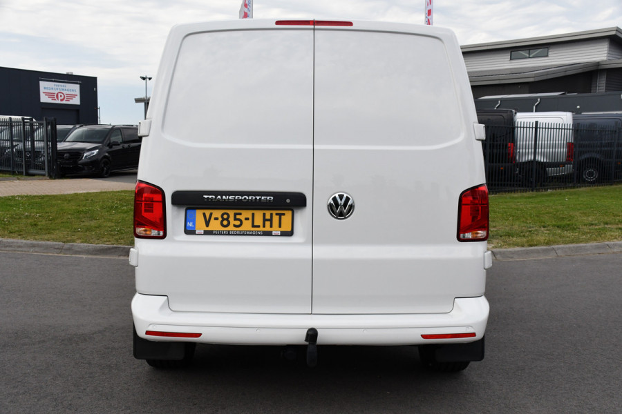Volkswagen Transporter 2.0 TDI L2H1 30 PB Edition Cruise, Carplay, 150PK, Automaat, Sensoren, LED, PDC, 2 x Schuifdeur, Trekhaak, UNIEK!