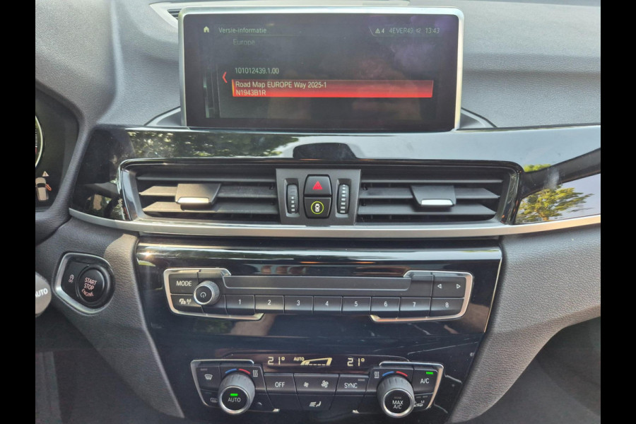 BMW X1 SDrive18i High Executive Edition Panorama Apple CarPlay Pro NAVI DAB+