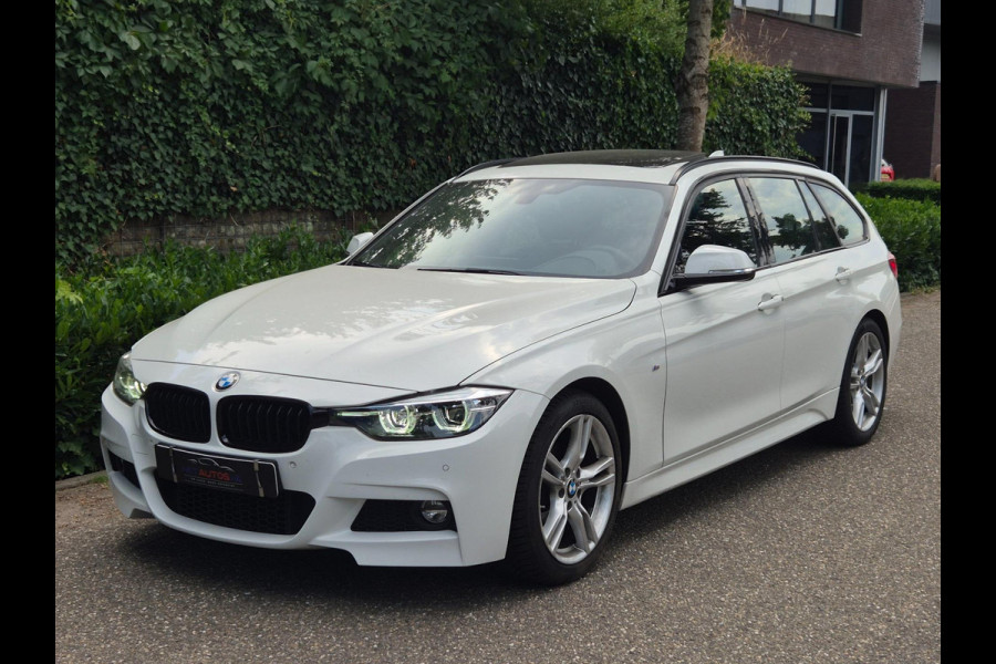 BMW 3 Serie Touring 320i F31 M Sport Shadow EX Dig. Dash 6WB Panorama Apple CarPlay NAP 2e-Eig