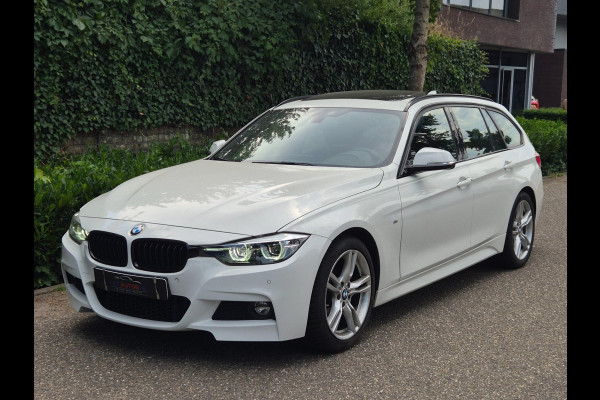 BMW 3 Serie Touring 320i F31 M Sport Shadow EX Dig. Dash 6WB Panorama Apple CarPlay NAP 2e-Eig