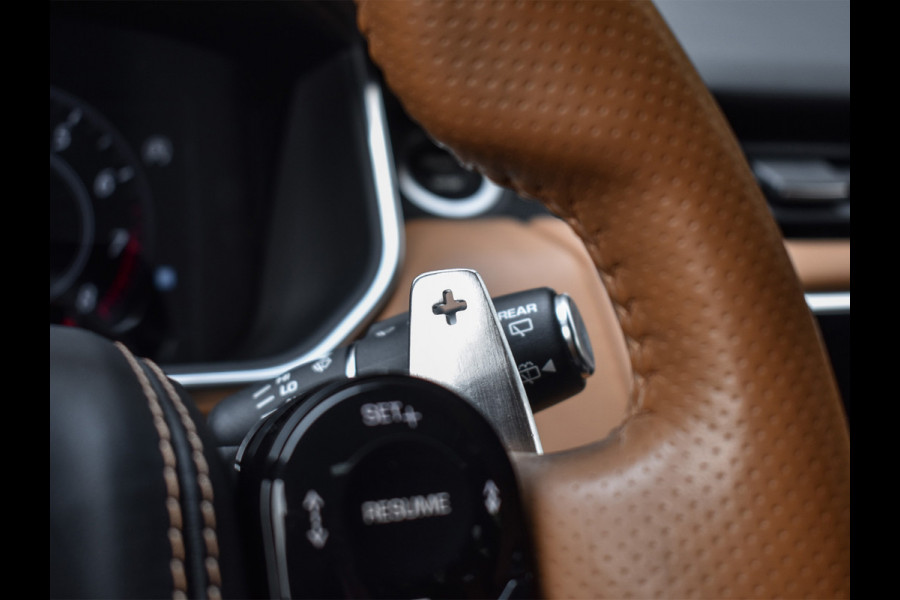 Land Rover Range Rover Sport 5.0 V8 SC SVR | PANORAMADAK | MERIDIAN SURROUND | HEAD-UP | LED | AMBIANCE INTERIEUR | ADAPTIVE CRUISE | SOFT-CLOSE | KEYLESS EN