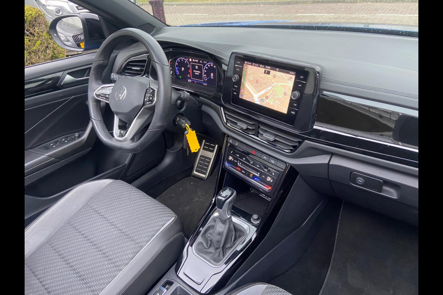 Volkswagen T-Roc Cabrio 1.5 TSI R-LINE/VIRTUAL/IQ-LED/CAMERA/LANE