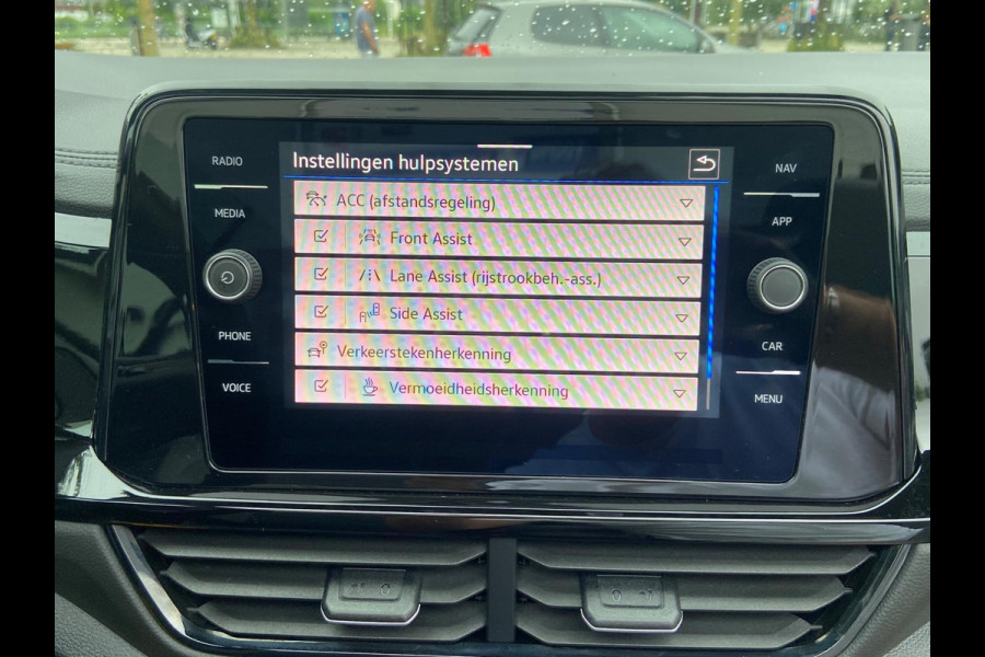 Volkswagen T-Roc Cabrio 1.5 TSI R-LINE/VIRTUAL/IQ-LED/CAMERA/LANE