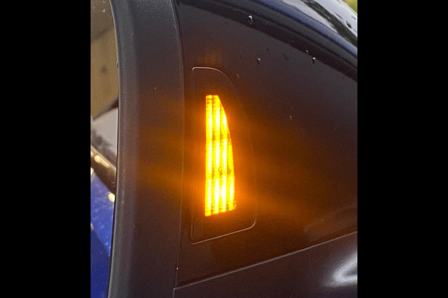 Volkswagen T-Roc Cabrio 1.5 TSI R-LINE/VIRTUAL/IQ-LED/CAMERA/LANE