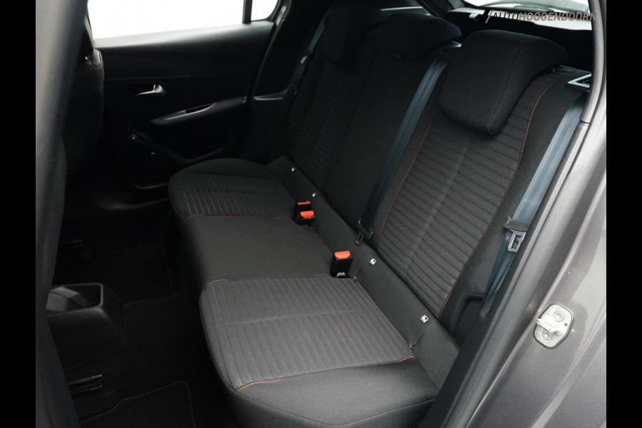 Peugeot 208 1.2 PureTech Active Sport (APPLE CARPLAY,LED,NAVI,SPORTSTOELEN,LANE-ASSIST,CLIMATE,CRUISE,NIEUWE APK,TOPCONDITIE)