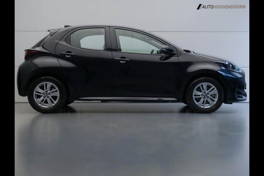 Mazda 2 Hybrid 1.5 Select (TOYOTA YARIS,APPLE CARPLAY,LED,NAVI,KEYLESS,CRUISE,CAMERA,STOEL-STUURVERWARMING,LM-VELGEN,TOPCONDITIE)