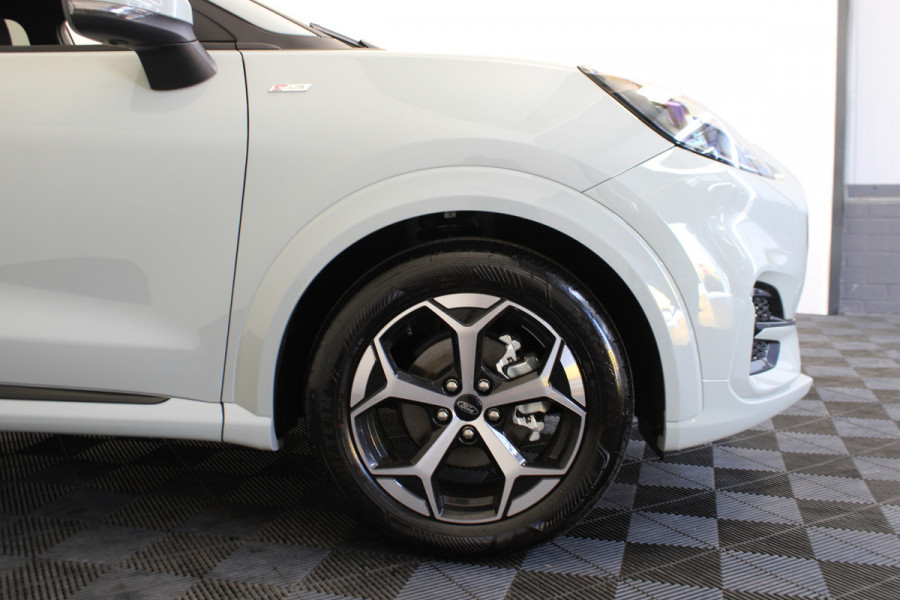 Ford Puma 1.0 EcoBoost Hybrid ST-Line