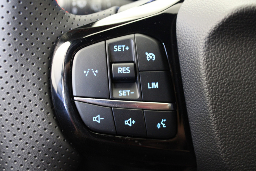 Ford Puma 1.0 EcoBoost Hybrid ST-Line