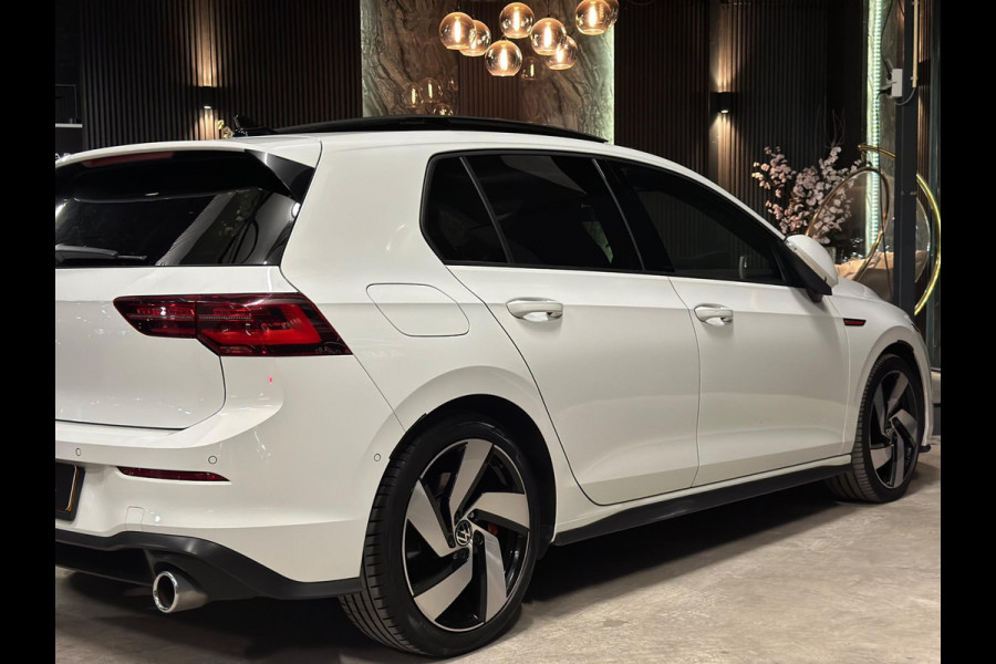 Volkswagen Golf 2.0 TSI GTI|PANO|HEAD UP|FULL OPTION