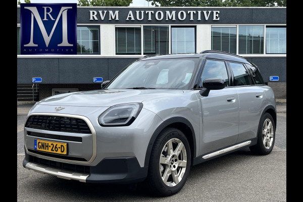 MINI Countryman E Favoured S 66.5 kWh ORIG. NL. NAP KM. | CAMERA | LEDER | STOEL + STUURVERWARMING