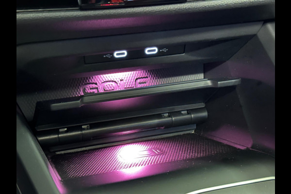 Volkswagen Golf 2.0 TSI GTI|PANO|BOMVOL!