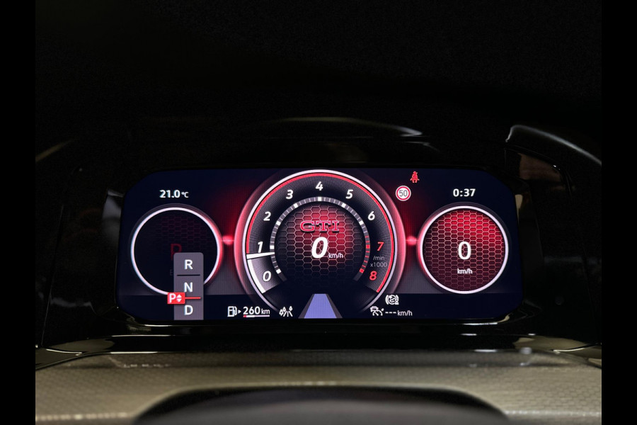 Volkswagen Golf 2.0 TSI GTI|PANO|BOMVOL!