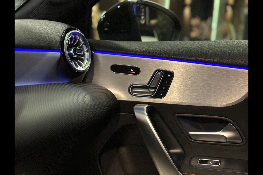 Mercedes-Benz A-Klasse 180 AMG|PANO|SFEER|MEMORY