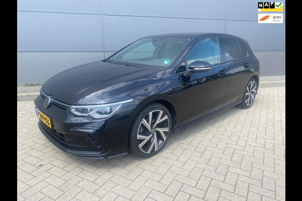 Volkswagen Golf 1.5 eTSI R-Line