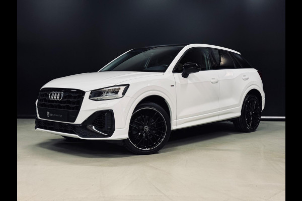 Audi Q2 35 TFSI S-Line, Pano, Apple Carplay, Camera, Cruise, Clima, 19" Velgen, Dealer Onderhouden