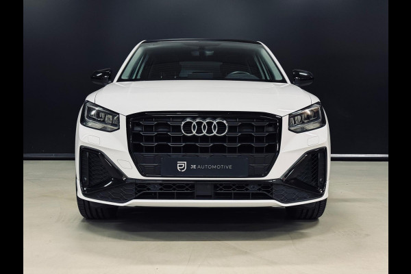 Audi Q2 35 TFSI S-Line, Pano, Apple Carplay, Camera, Cruise, Clima, 19" Velgen, Dealer Onderhouden