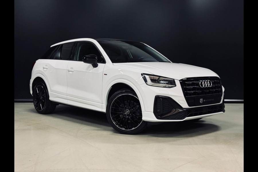 Audi Q2 35 TFSI S-Line, Pano, Apple Carplay, Camera, Cruise, Clima, 19" Velgen, Dealer Onderhouden