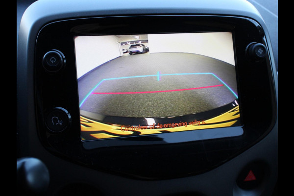 Toyota Aygo 1.0 VVT-i x-play Automaat | Camera | Scherm | Airco | 5 deurs