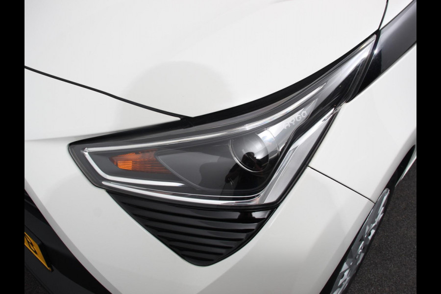 Toyota Aygo 1.0 VVT-i x-play Automaat | Camera | Scherm | Airco | 5 deurs