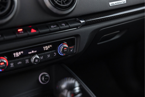 Audi S3 Sportback 2.0 TFSI 310pk Quattro 19'' Carbon Virtual LED Magnetic ride