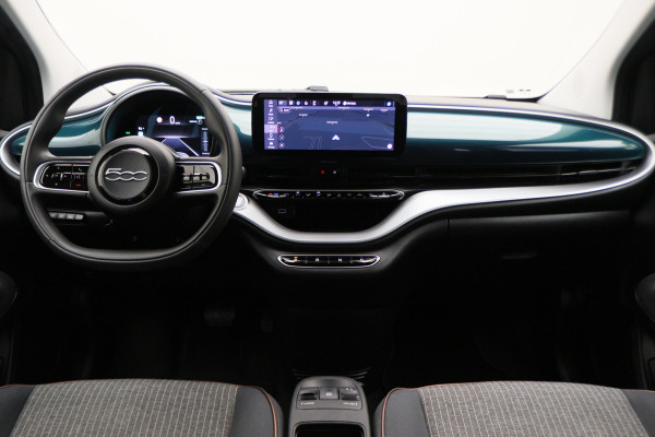 Fiat 500E Icon 42 kWh Virtual Cockpit, Climate, Apple Carplay, Cruise, DAB, USB, 16''