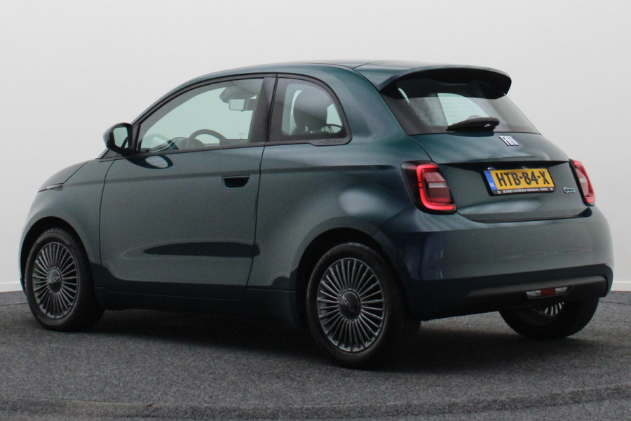 Fiat 500E Icon 42 kWh Virtual Cockpit, Climate, Apple Carplay, Cruise, DAB, USB, 16''