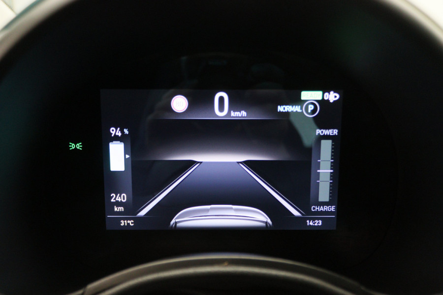 Fiat 500E Icon 42 kWh Virtual Cockpit, Climate, Apple Carplay, Cruise, DAB, USB, 16''