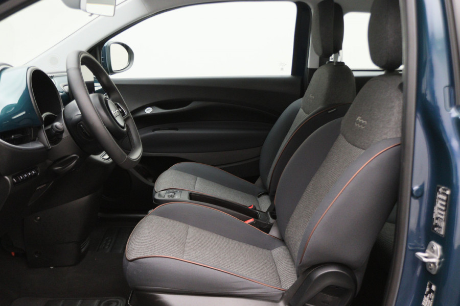 Fiat 500E Icon 42 kWh Virtual Cockpit, Climate, Apple Carplay, Cruise, DAB, USB, 16''